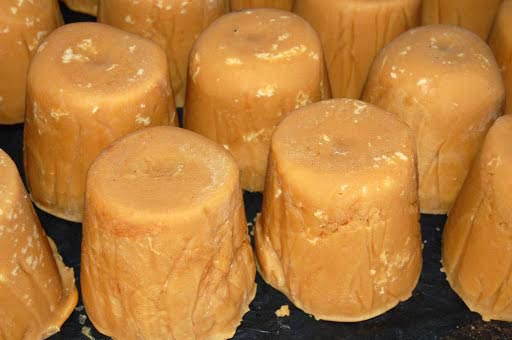 INDIAN HERITAGE JAGGERY RED